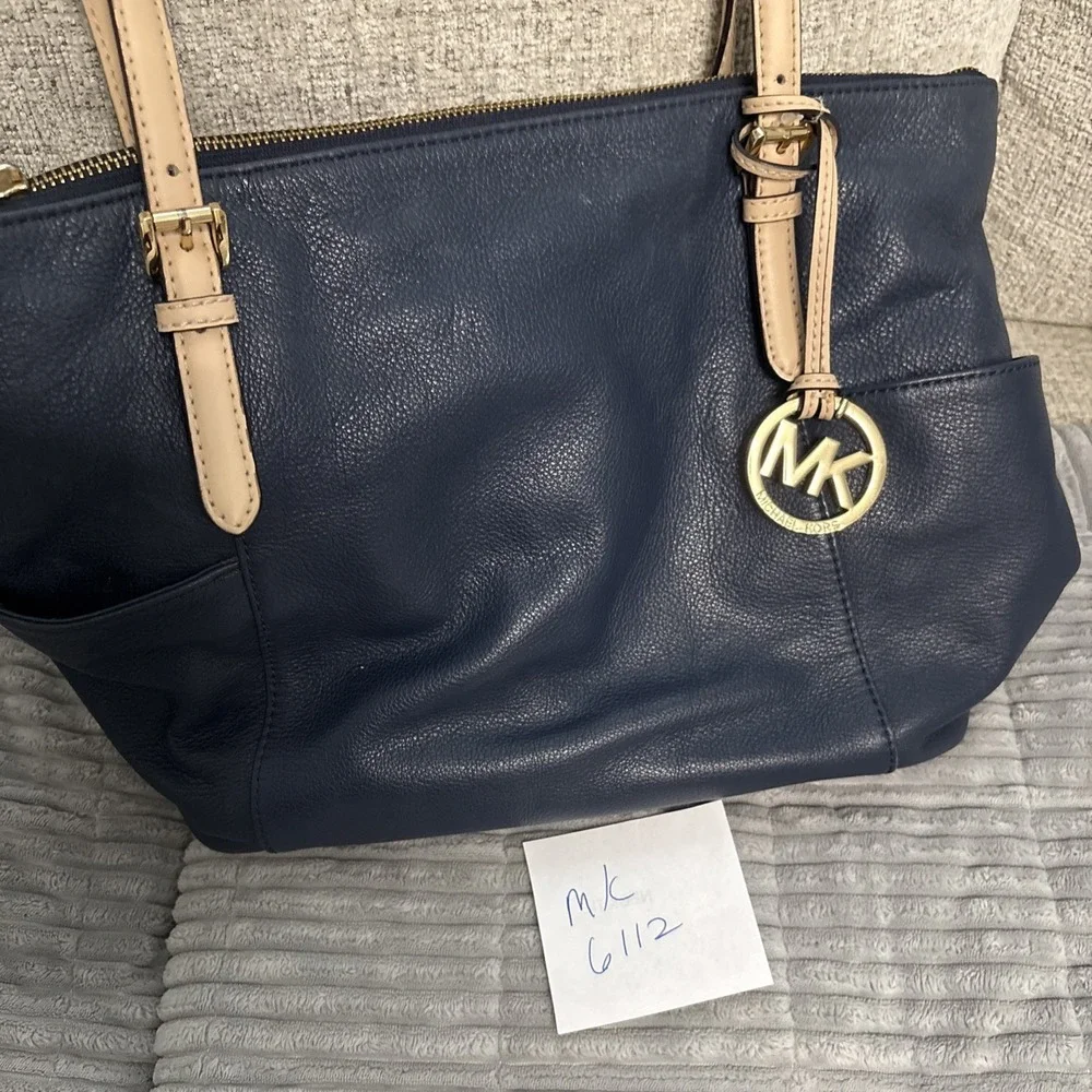 Michael Kors Navy Zip Top Tote Bag Gold Hardware w/ MK Charm Lined Pockets